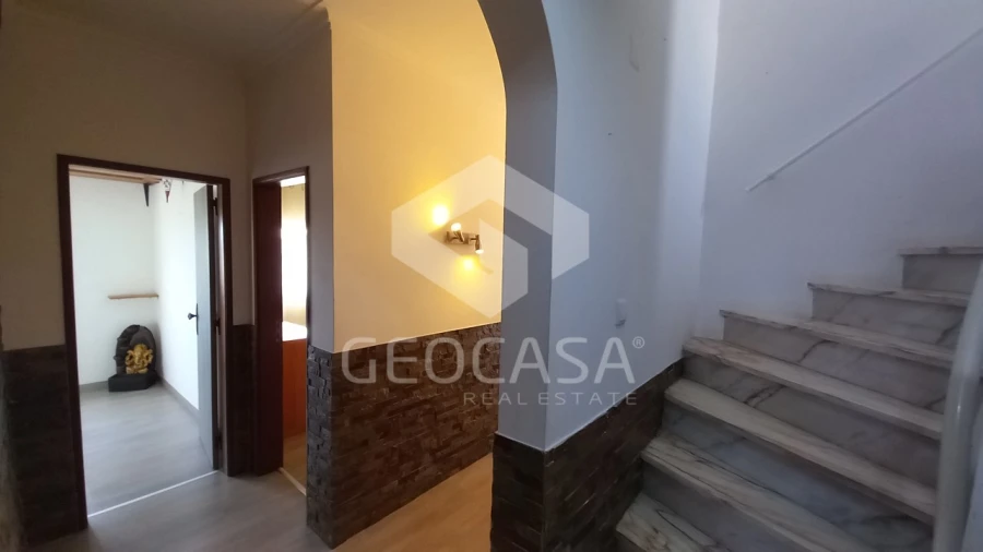 Moradia T5 para Venda em Porto Salvo Foto 27