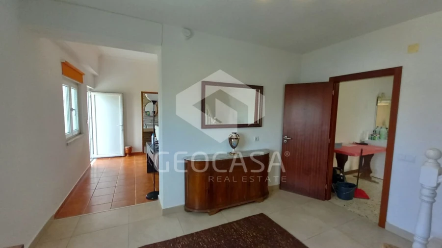 Moradia T5 para Venda em Porto Salvo Foto 46