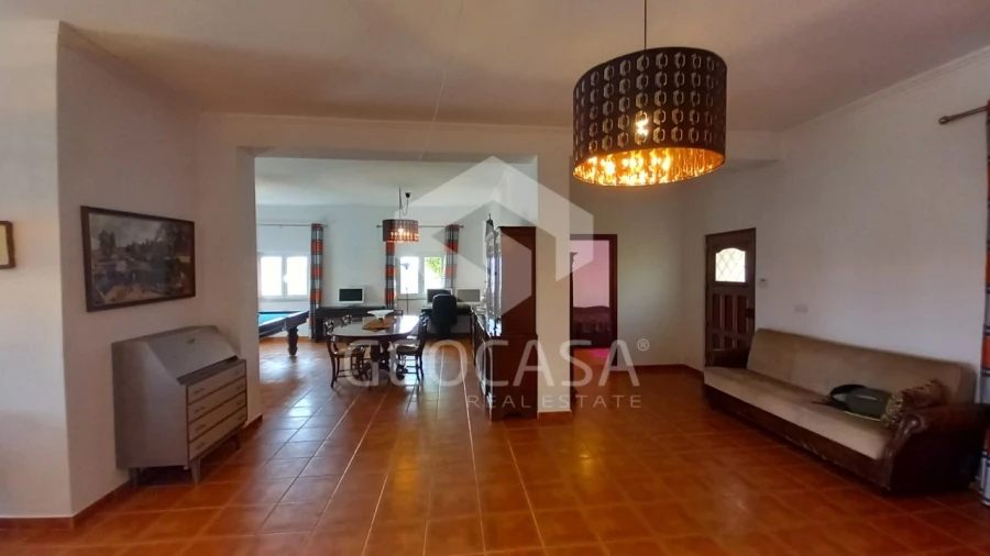 Moradia T5 para Venda em Porto Salvo Foto 38