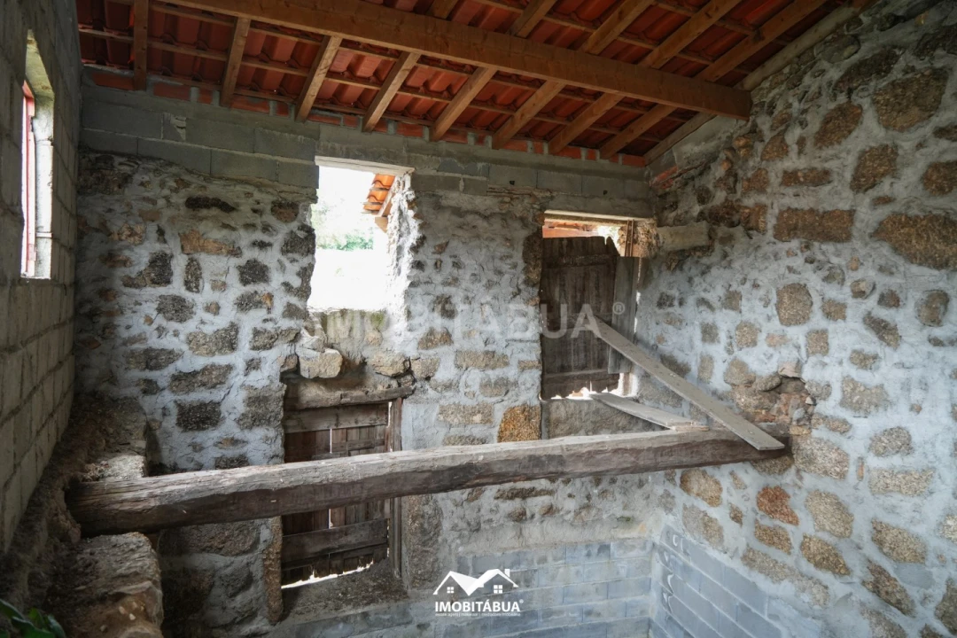 Moradia T3 para Venda em Tabua Foto 31