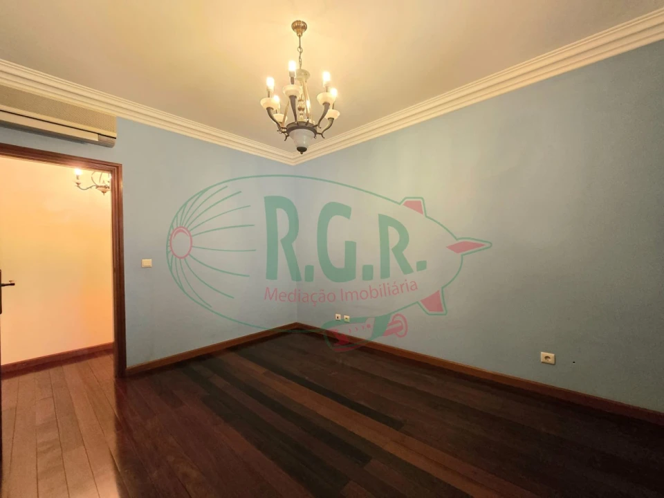 Moradia T4 para Venda em Gondomar (São Cosme), Valbom e Jovim Foto 30