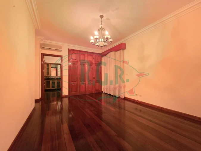 Moradia T4 para Venda em Gondomar (São Cosme), Valbom e Jovim Foto 27