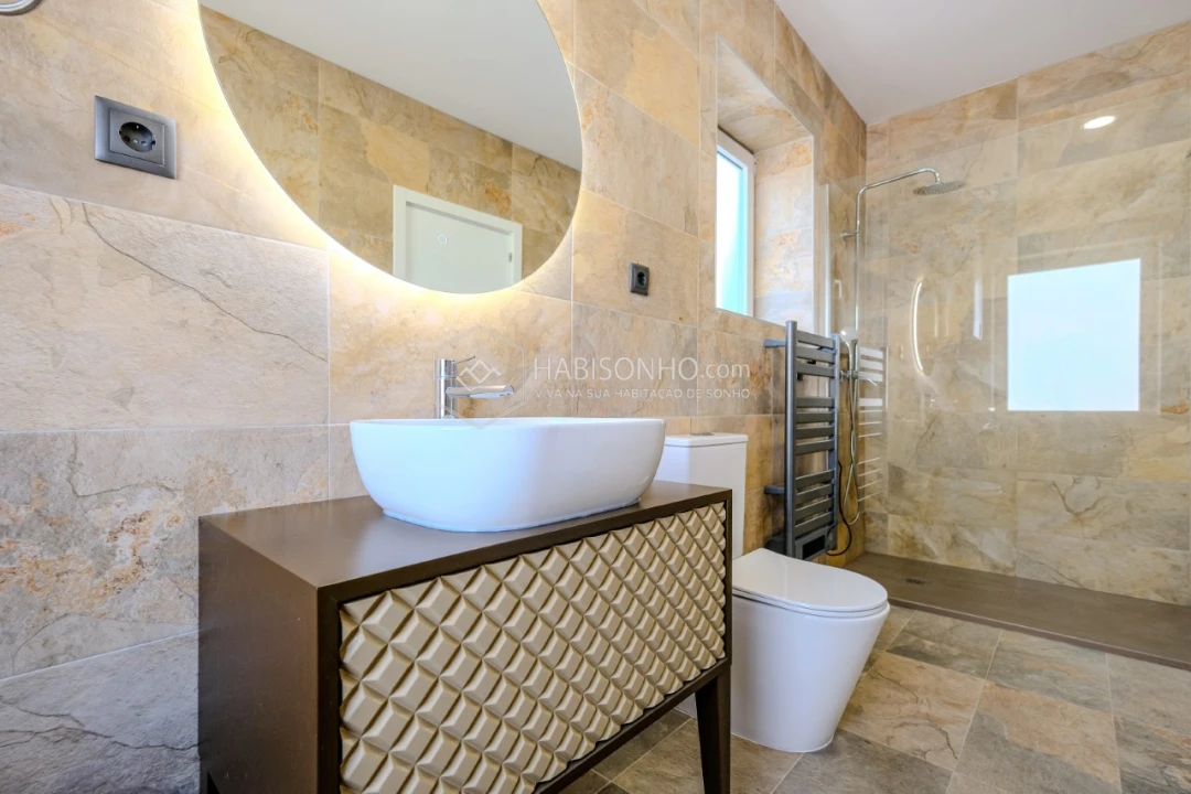 Apartamento T2 para Venda em Bonfim Foto 12