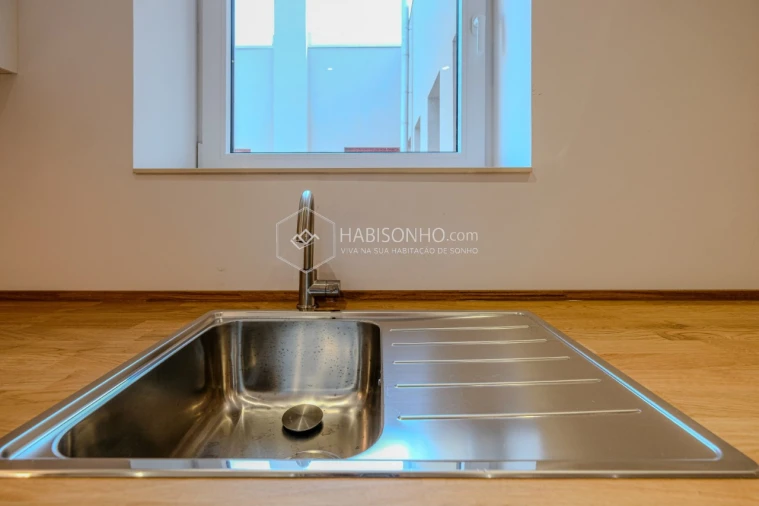 Apartamento T2 para Venda em Bonfim Foto 6