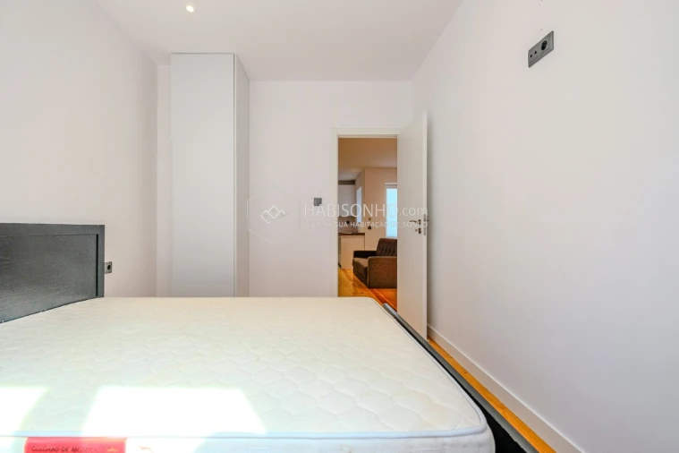 Apartamento T2 para Venda em Bonfim Foto 13