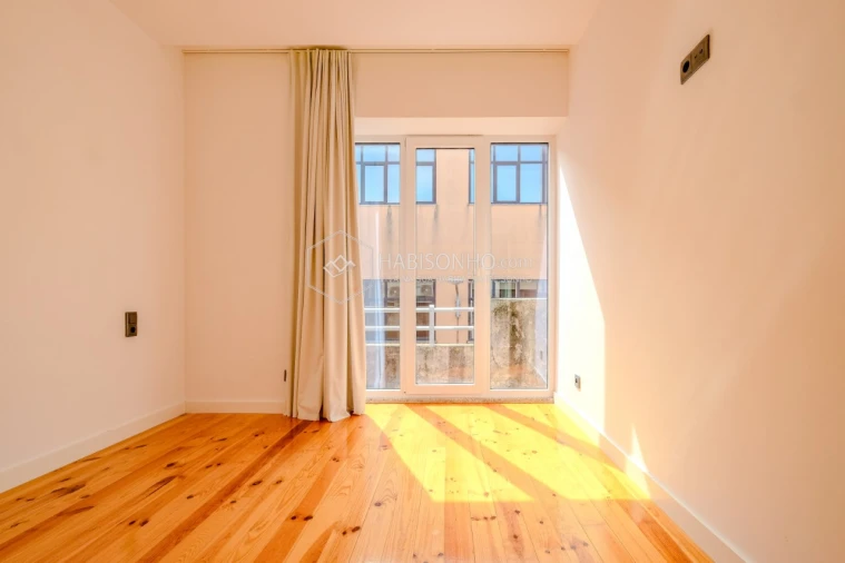 Apartamento T2 para Venda em Bonfim Foto 14