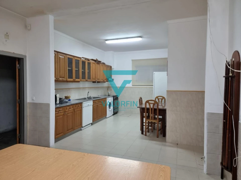 Moradia T3 para Venda em Batalha Foto 19