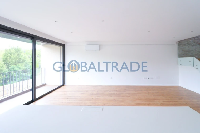 Moradia T3 para Venda em Fânzeres e São Pedro da Cova Foto 12