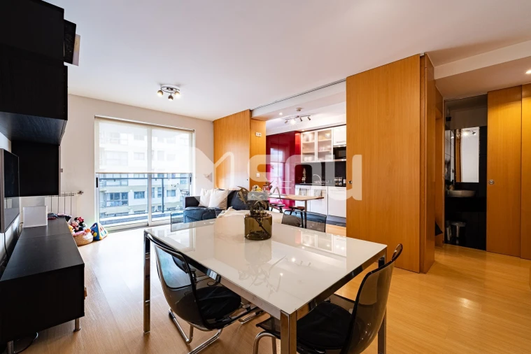 Apartamento T2 para Venda em Paranhos Foto 1