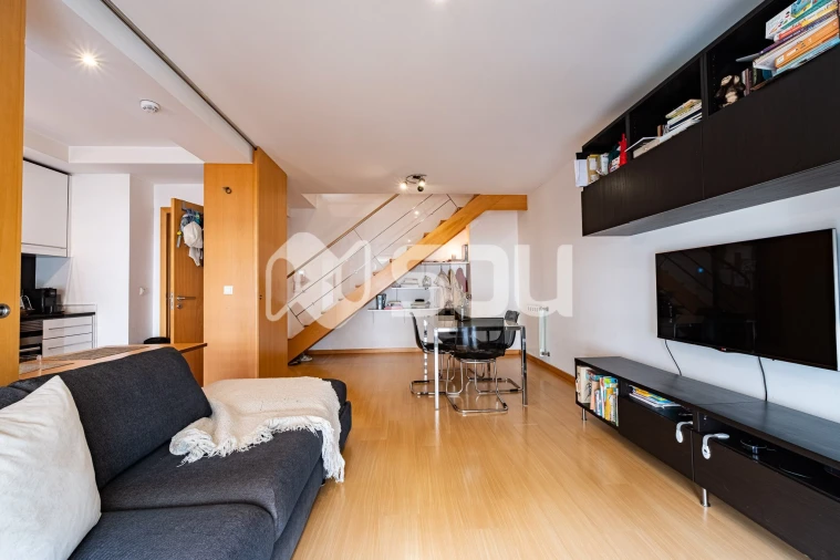 Apartamento T2 para Venda em Paranhos Foto 5