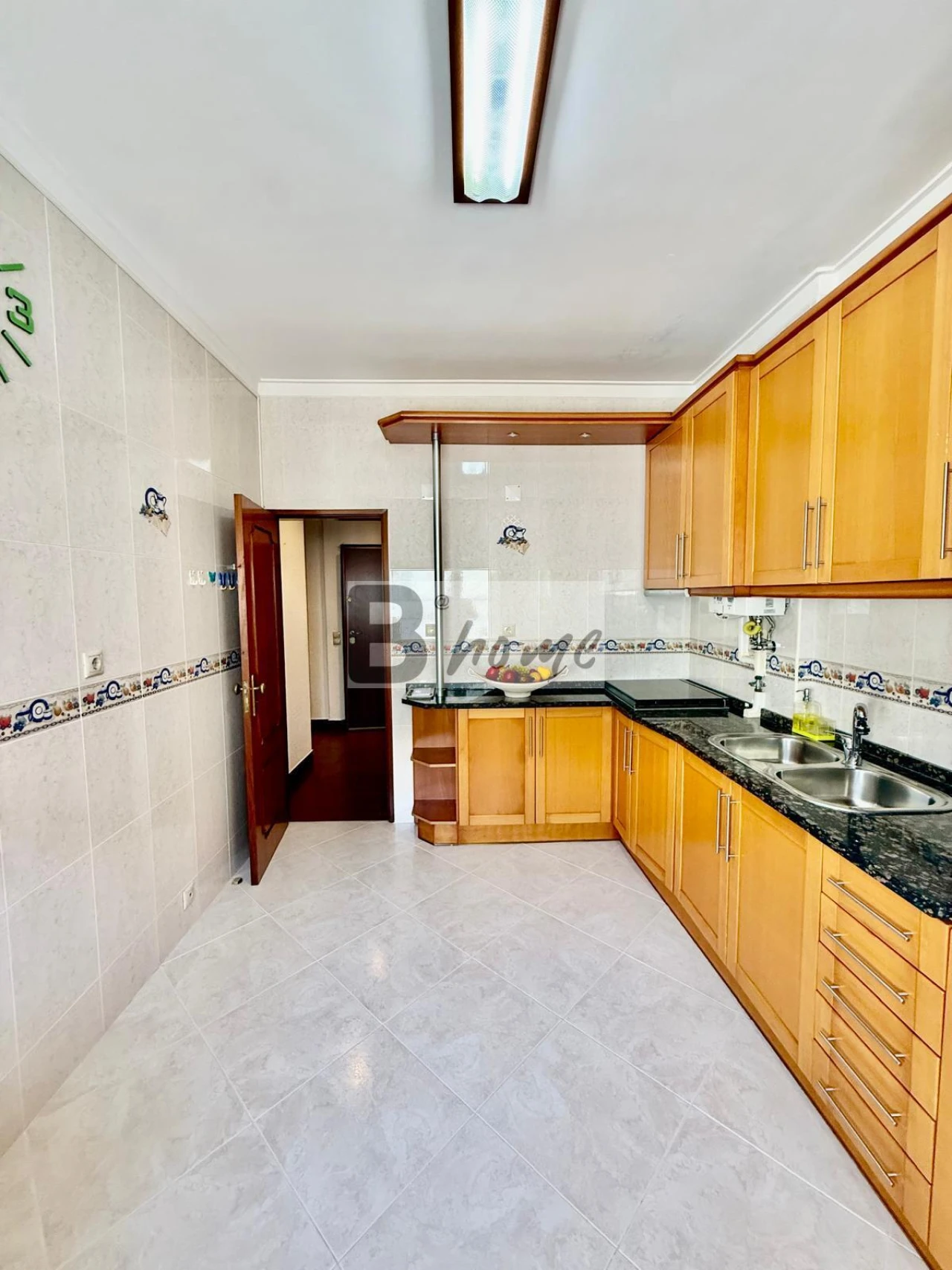 Apartamento T1 para Venda em Costa da Caparica Foto 2