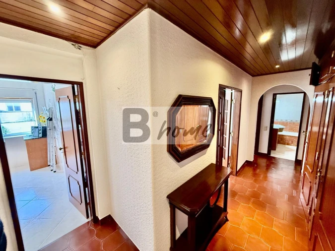 Apartamento T1 para Venda em Costa da Caparica Foto 9