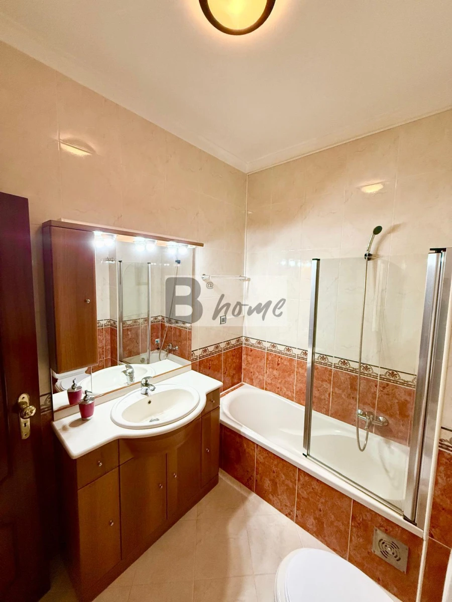 Apartamento T1 para Venda em Costa da Caparica Foto 12