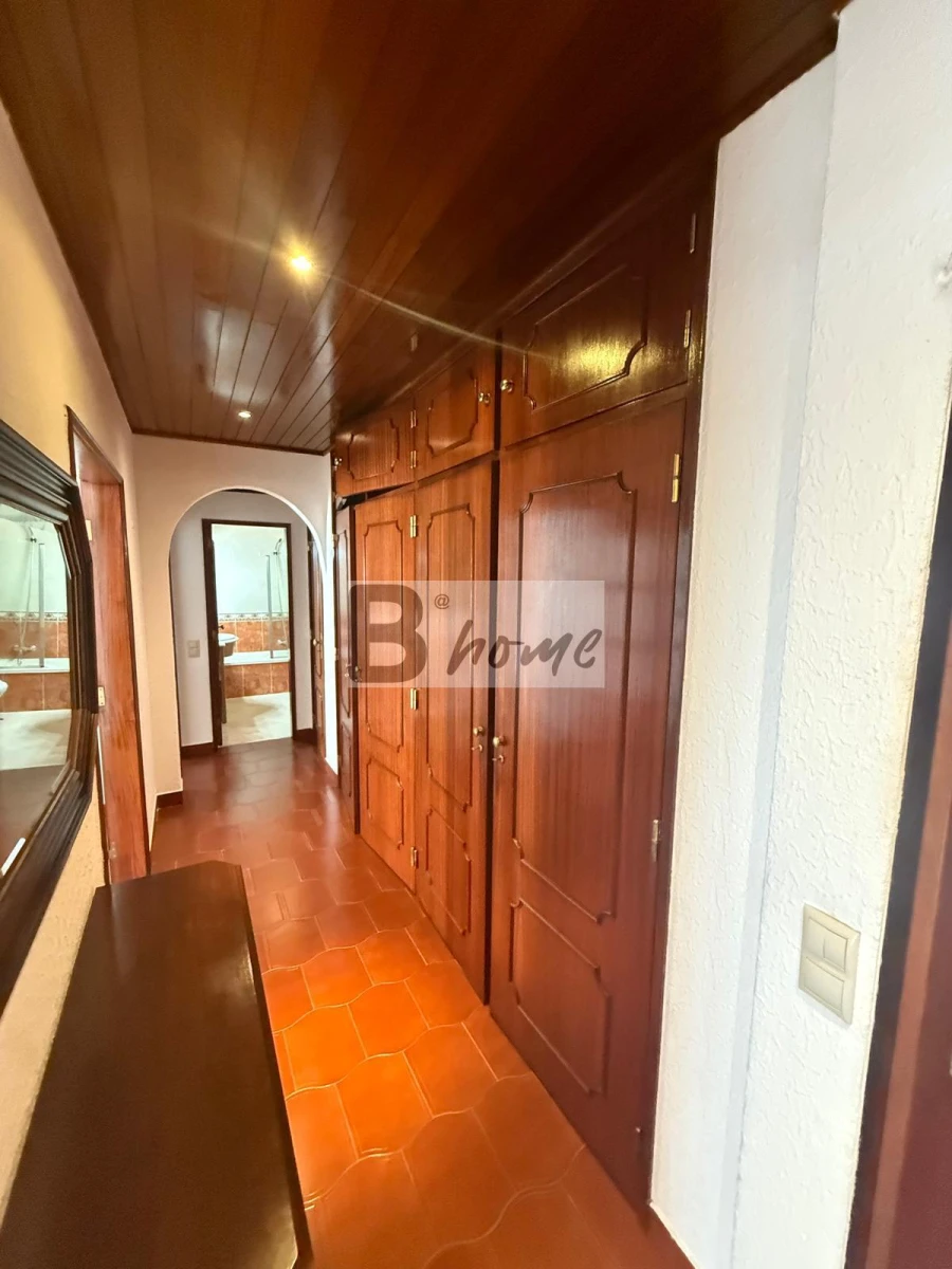 Apartamento T1 para Venda em Costa da Caparica Foto 15