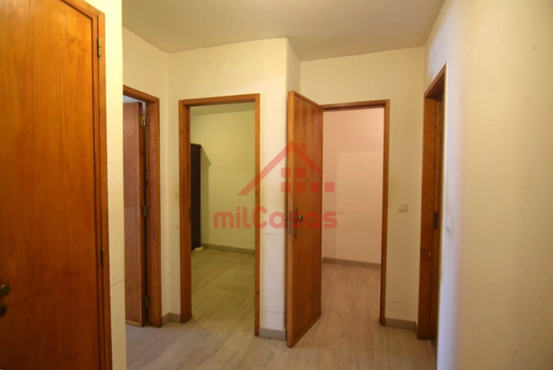 Apartamento T1 para Venda em Ericeira Foto 4