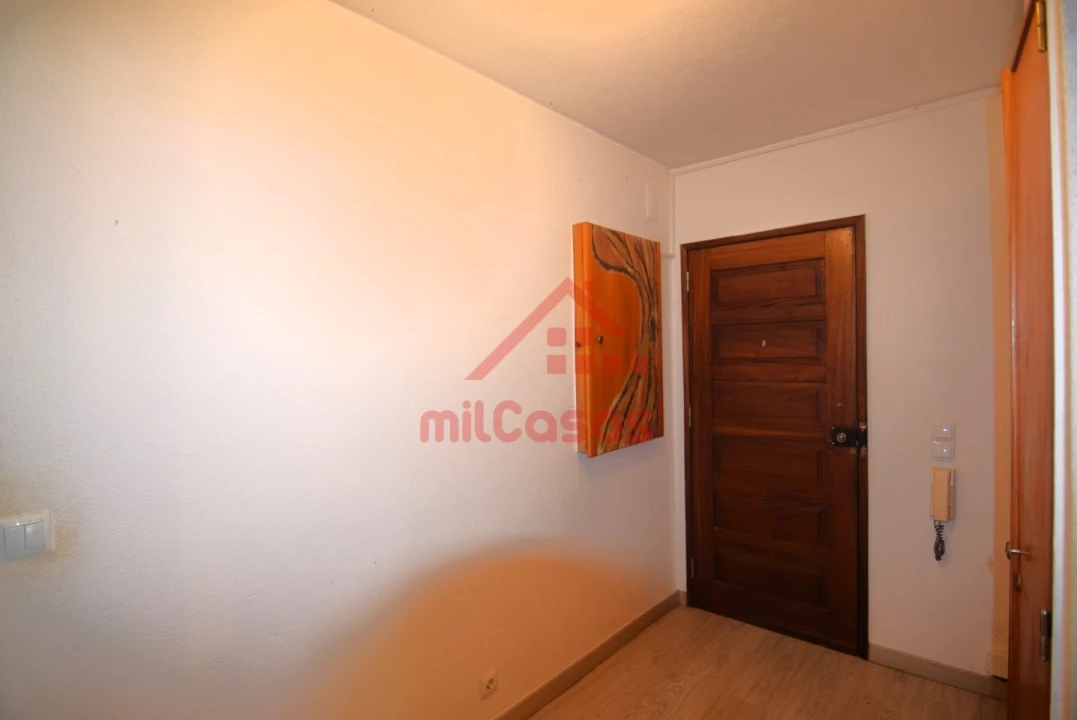 Apartamento T1 para Venda em Ericeira Foto 7