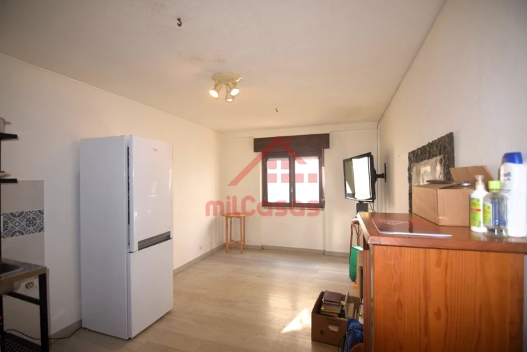 Apartamento T1 para Venda em Ericeira Foto 2