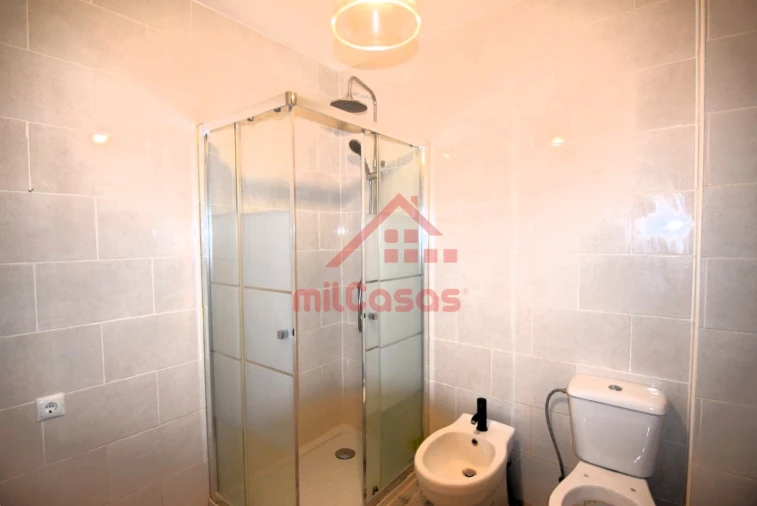 Apartamento T1 para Venda em Ericeira Foto 8