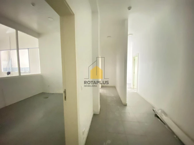 Armazém para Arrendamento em Moreira Foto 17