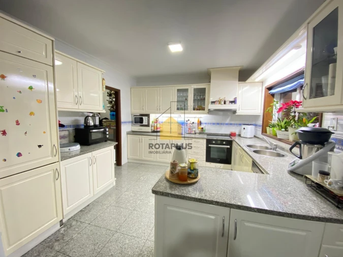 Moradia T4 para Venda em Cidade da Maia Foto 10