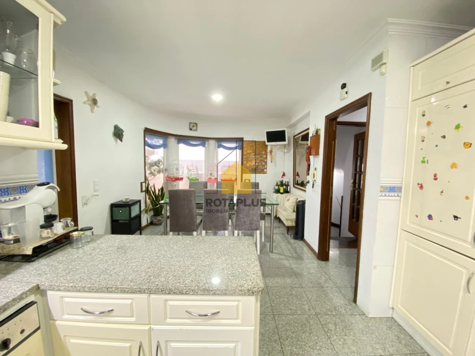 Moradia T4 para Venda em Cidade da Maia Foto 14