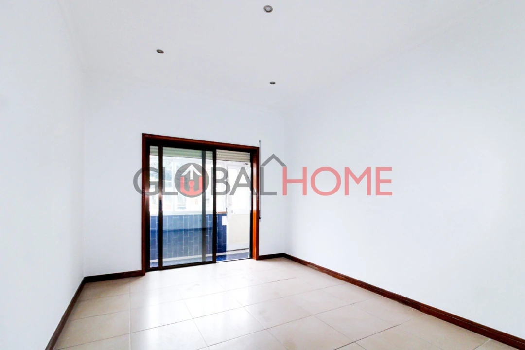 Moradia T2 para Venda em Fânzeres e São Pedro da Cova Foto 6