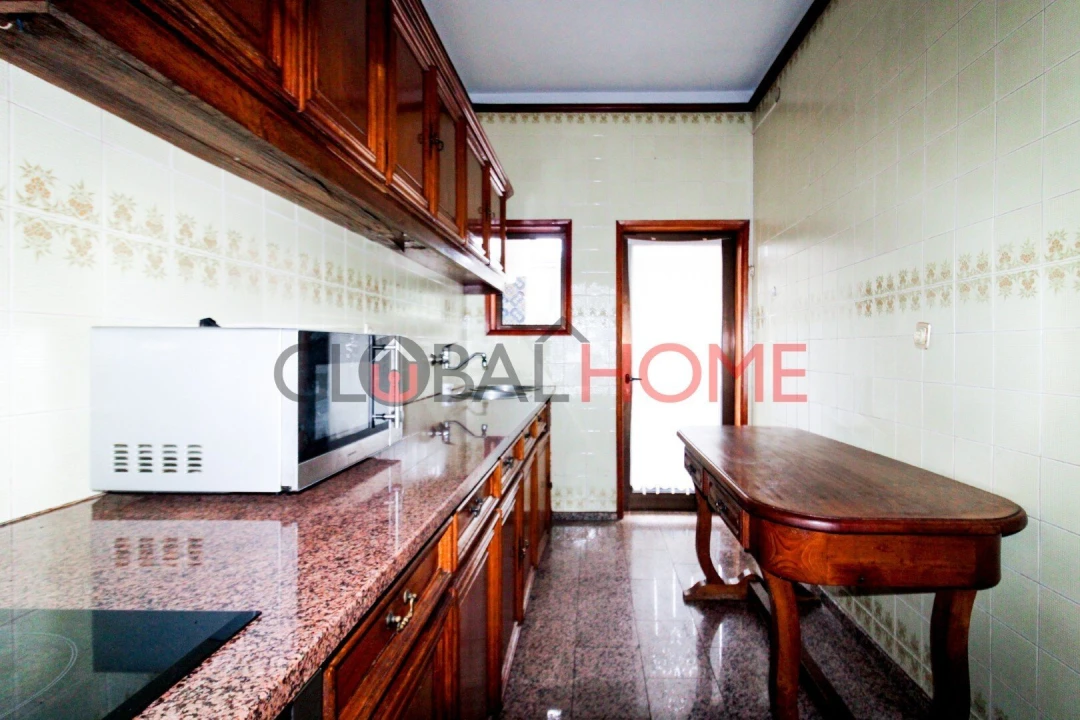 Moradia T2 para Venda em Fânzeres e São Pedro da Cova Foto 11