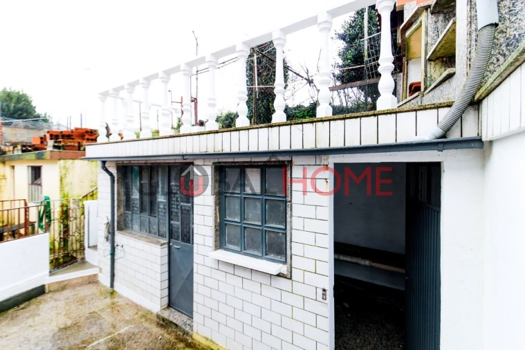 Moradia T2 para Venda em Fânzeres e São Pedro da Cova Foto 2