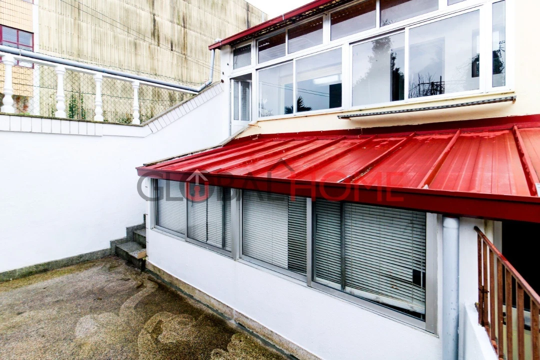 Moradia T2 para Venda em Fânzeres e São Pedro da Cova Foto 4