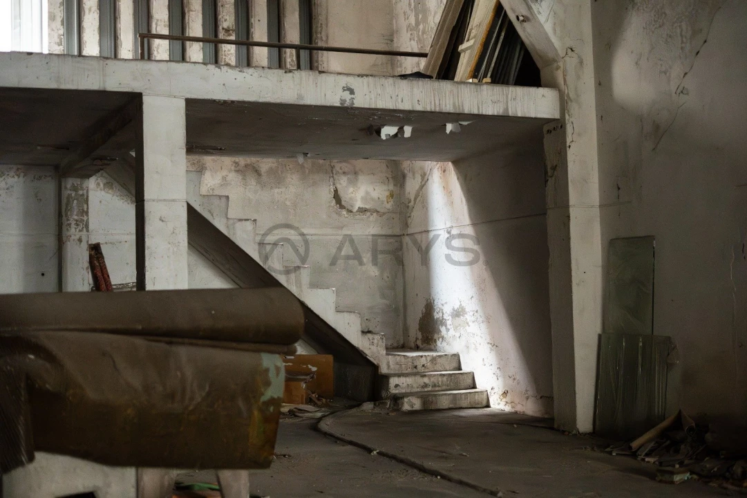 Armazém para Venda em Braga (Maximinos, Sé e Cividade) Foto 8