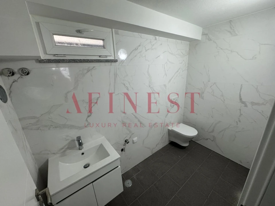 Moradia T4 para Venda em Corroios Foto 13