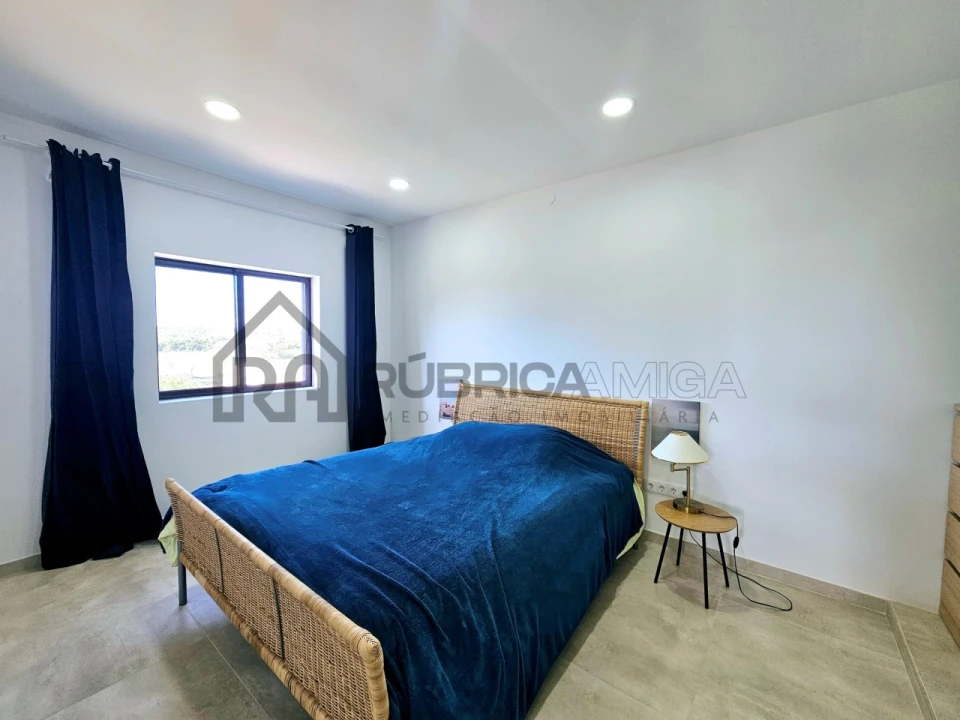 Moradia T3 para Venda em São Bartolomeu de Messines Foto 12