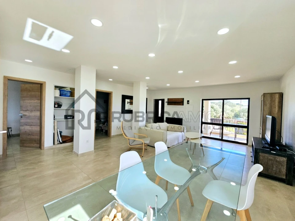 Moradia T3 para Venda em São Bartolomeu de Messines Foto 13