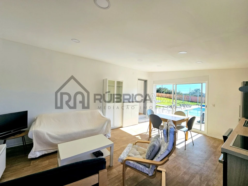 Moradia T3 para Venda em São Bartolomeu de Messines Foto 18