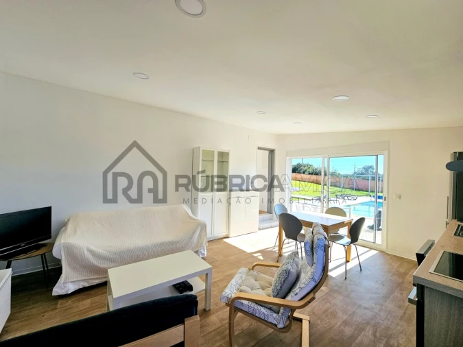 Moradia T3 para Venda em São Bartolomeu de Messines Foto 18