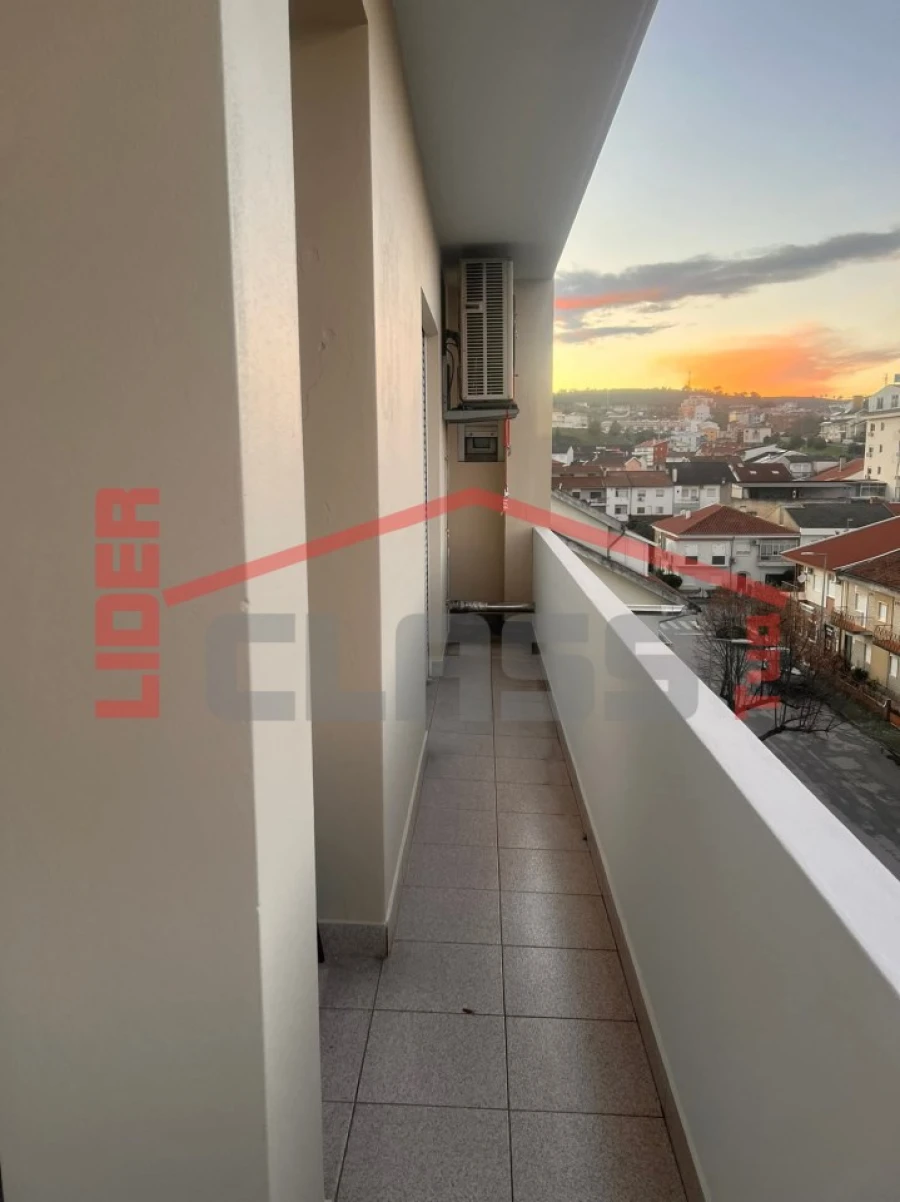 Apartamento T3 para Venda em Mirandela Foto 8