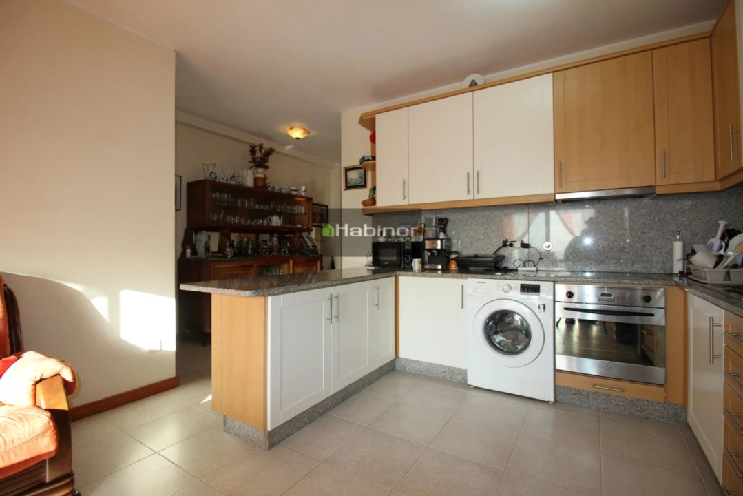 Apartamento T1 para Venda em Chafe Foto 3