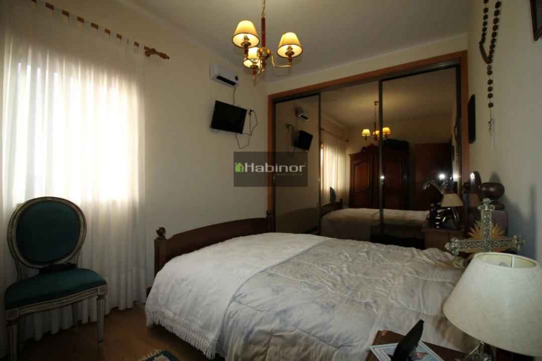 Apartamento T1 para Venda em Chafe Foto 7