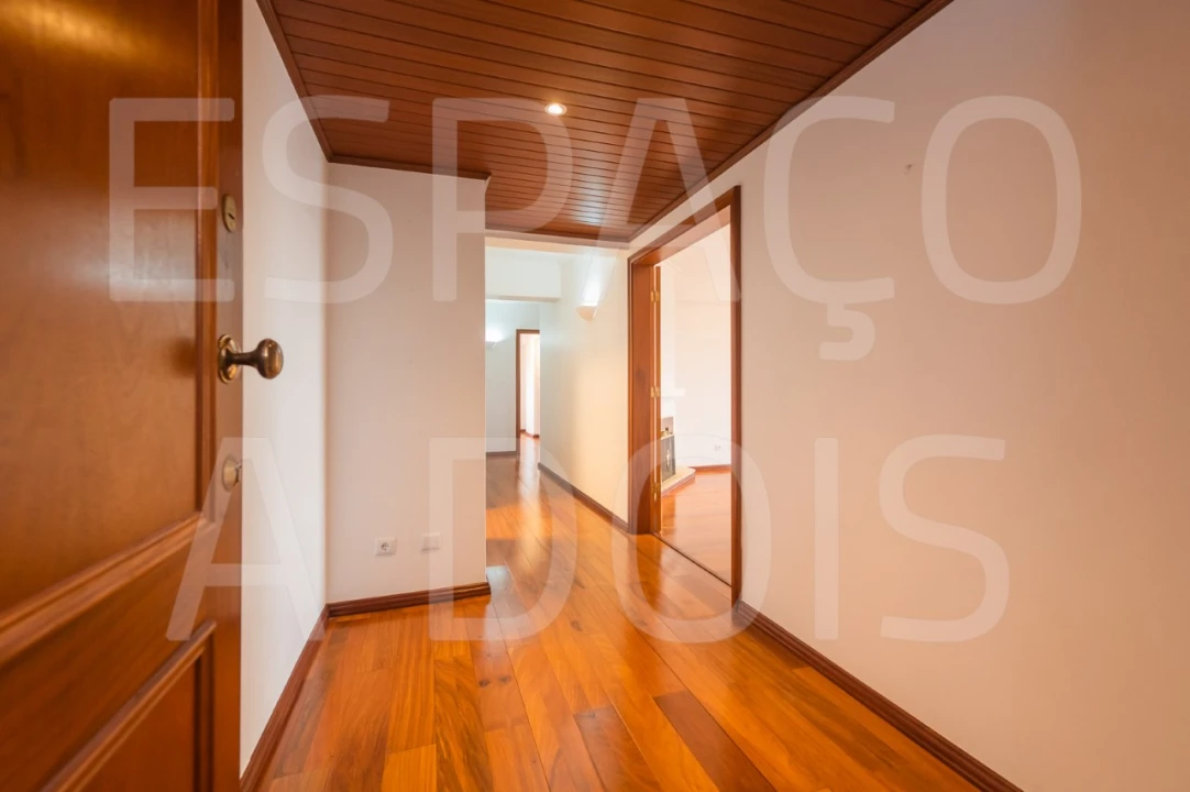 Apartamento T2 para Arrendamento em Cacém e São Marcos Foto 3