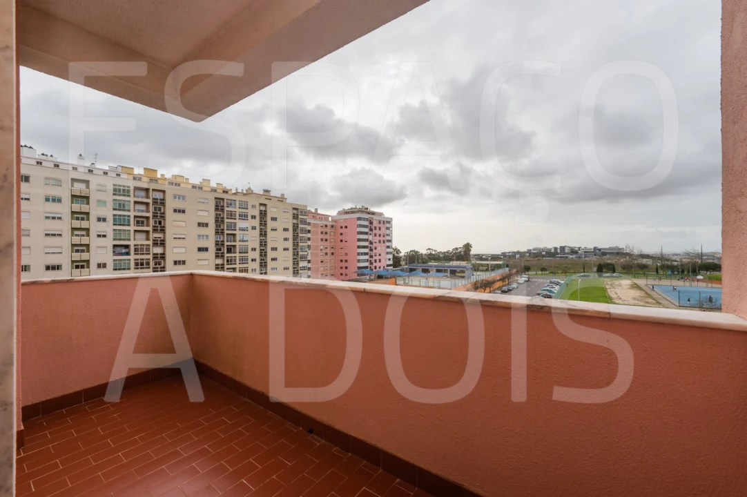 Apartamento T2 para Arrendamento em Cacém e São Marcos Foto 28