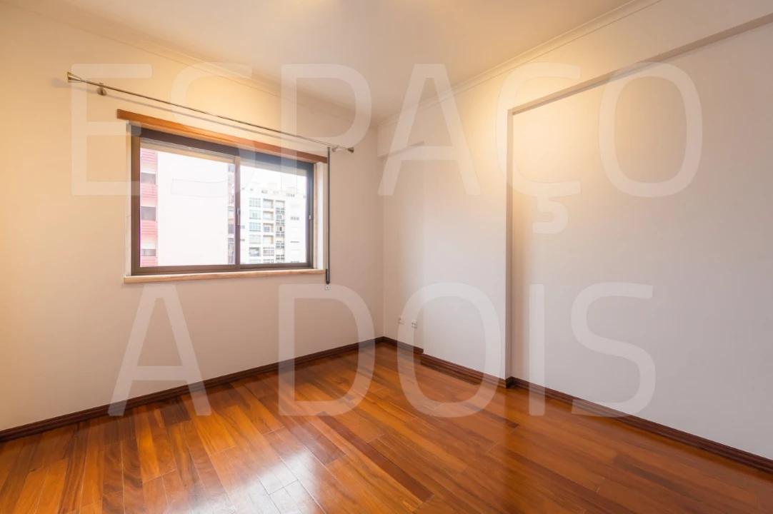 Apartamento T2 para Arrendamento em Cacém e São Marcos Foto 37