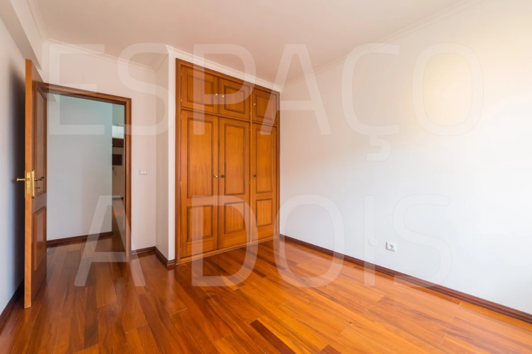 Apartamento T2 para Arrendamento em Cacém e São Marcos Foto 41
