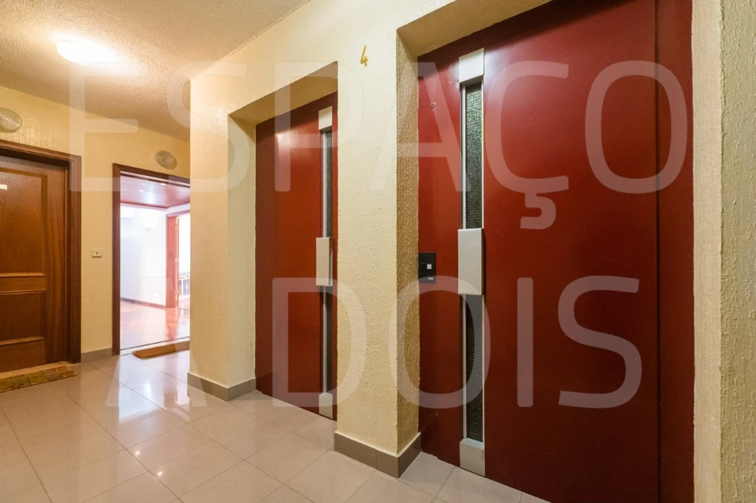 Apartamento T2 para Arrendamento em Cacém e São Marcos Foto 46