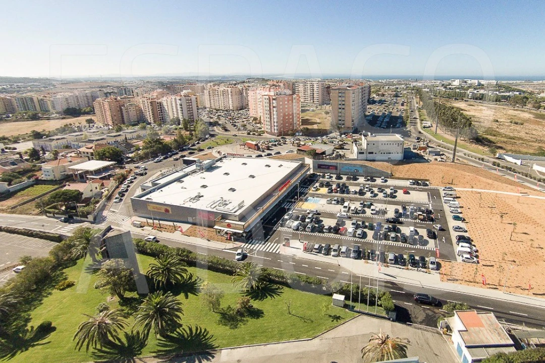 Apartamento T2 para Arrendamento em Cacém e São Marcos Foto 57