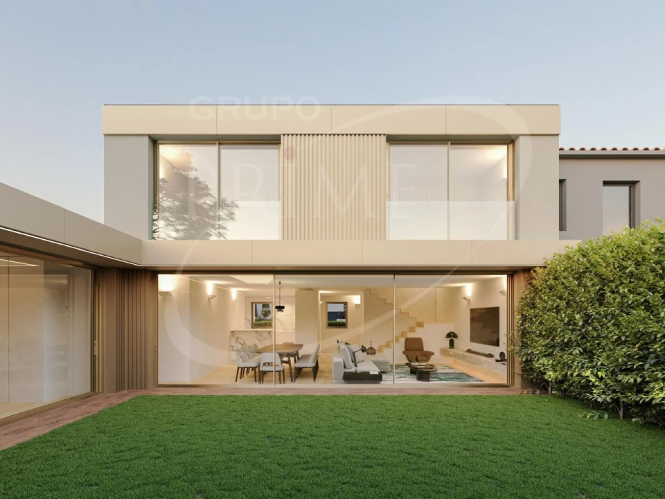 Moradia T4 para Venda em Aldoar, Foz do Douro e Nevogilde Foto 4