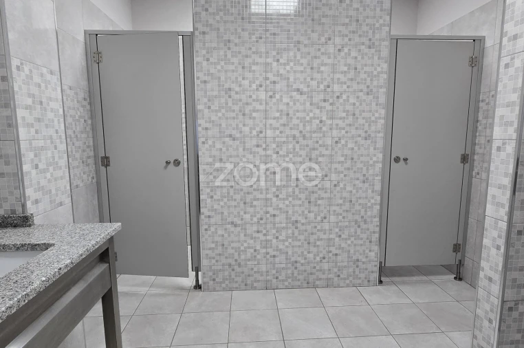 Terreno Comércio / Armazém para Arrendamento em São João da Madeira Foto 45