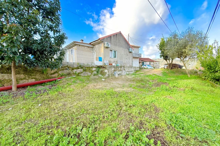 Moradia T2 para Venda em Conde e Gandarela Foto 28