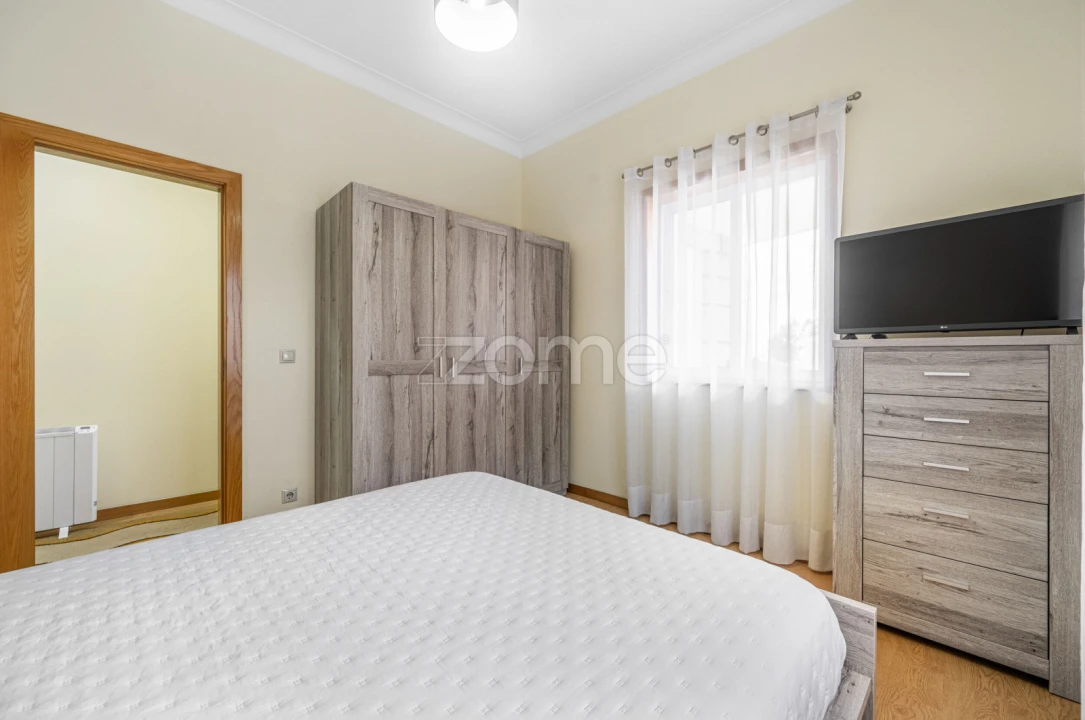 Moradia T4 para Venda em Pedrouços Foto 18