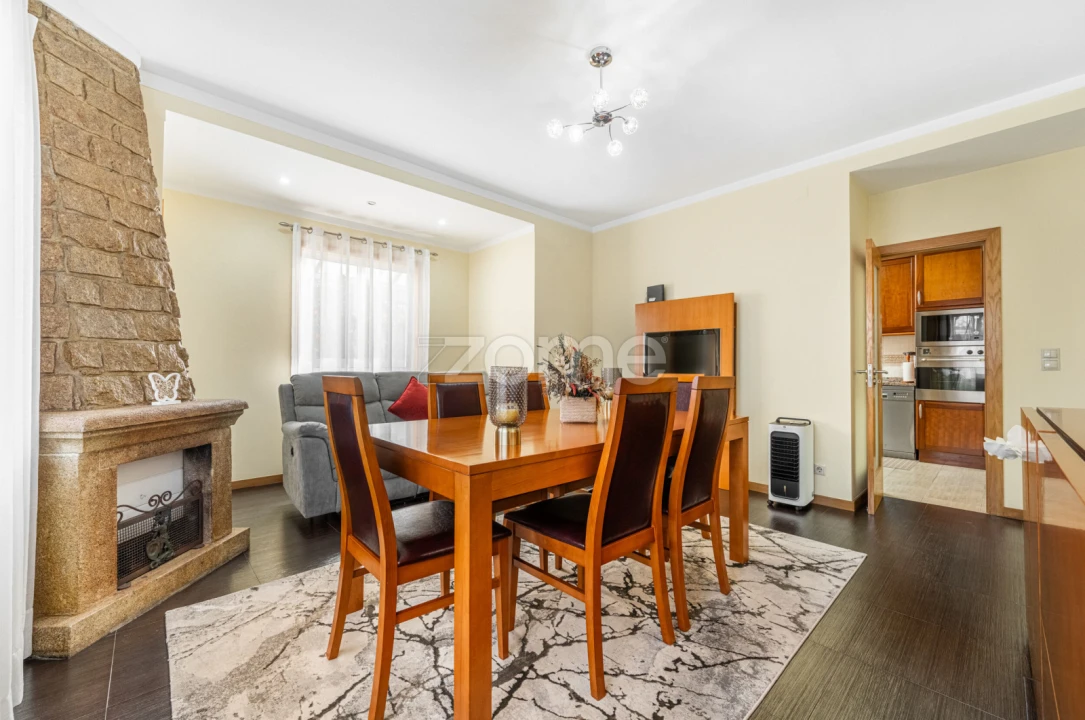 Moradia T4 para Venda em Pedrouços Foto 22