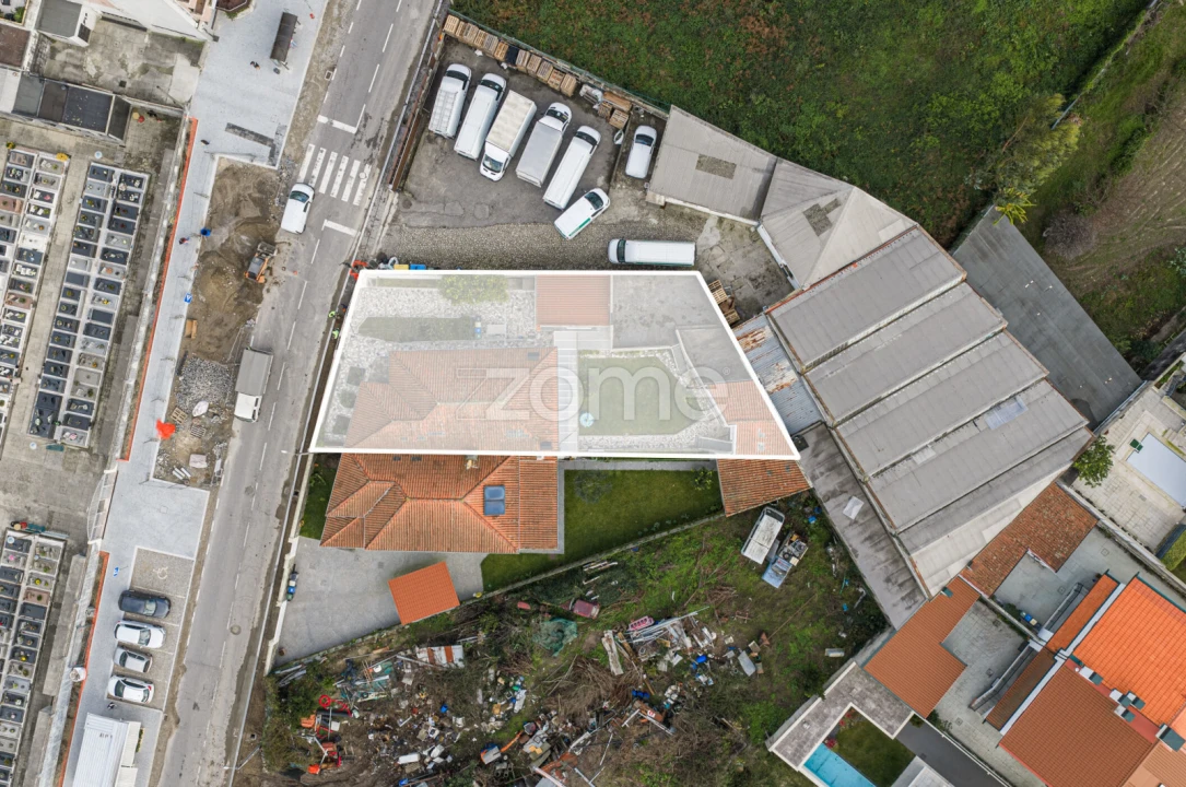 Moradia T4 para Venda em Pedrouços Foto 30